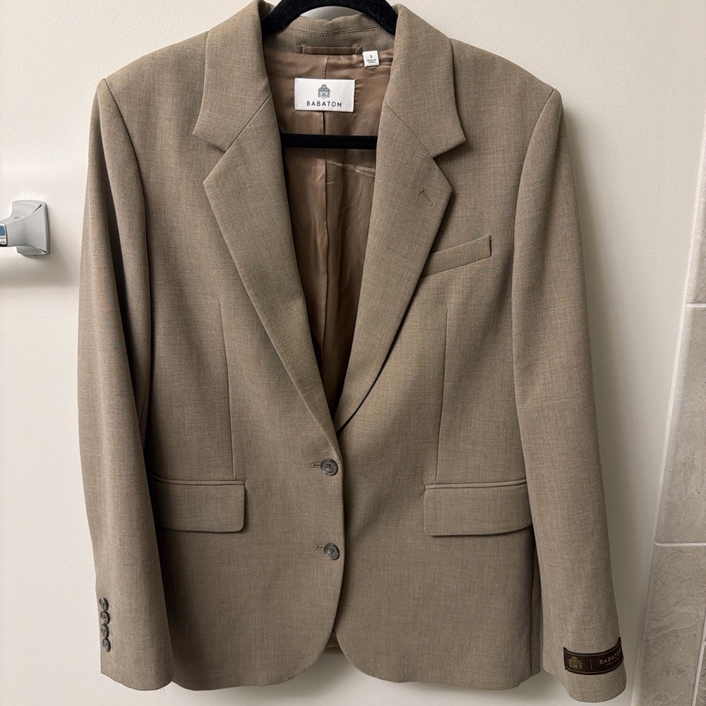 Aritzia Taupe Blazer
